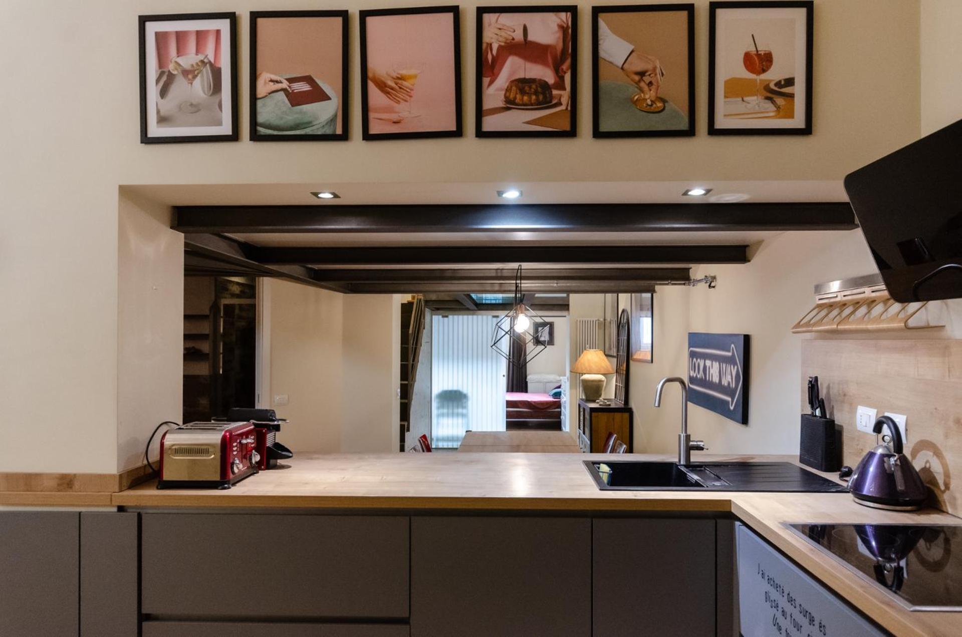 Ariberto Apartment